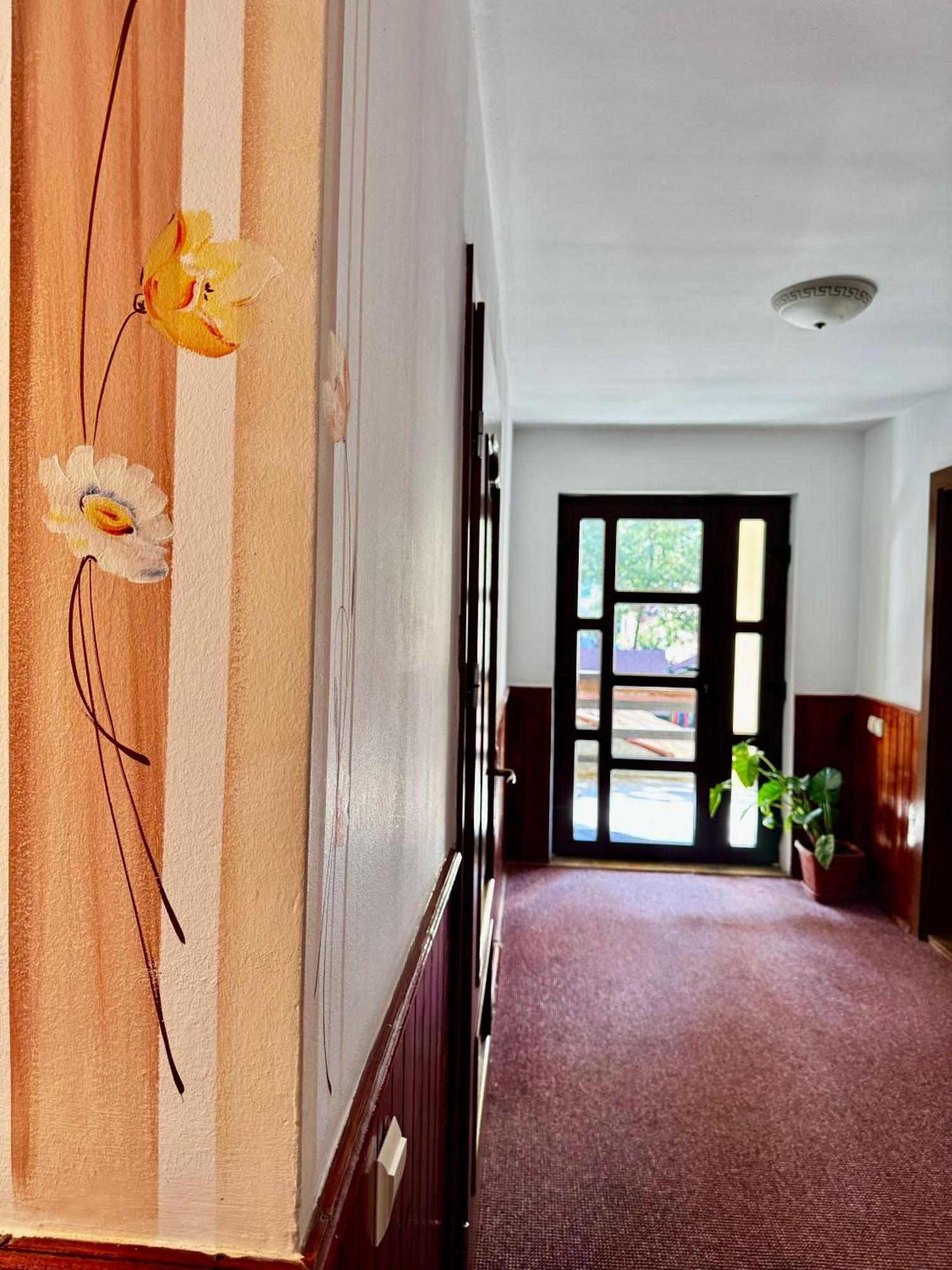 Craiasa 2 Hotel Moeciu De Sus Bagian luar foto