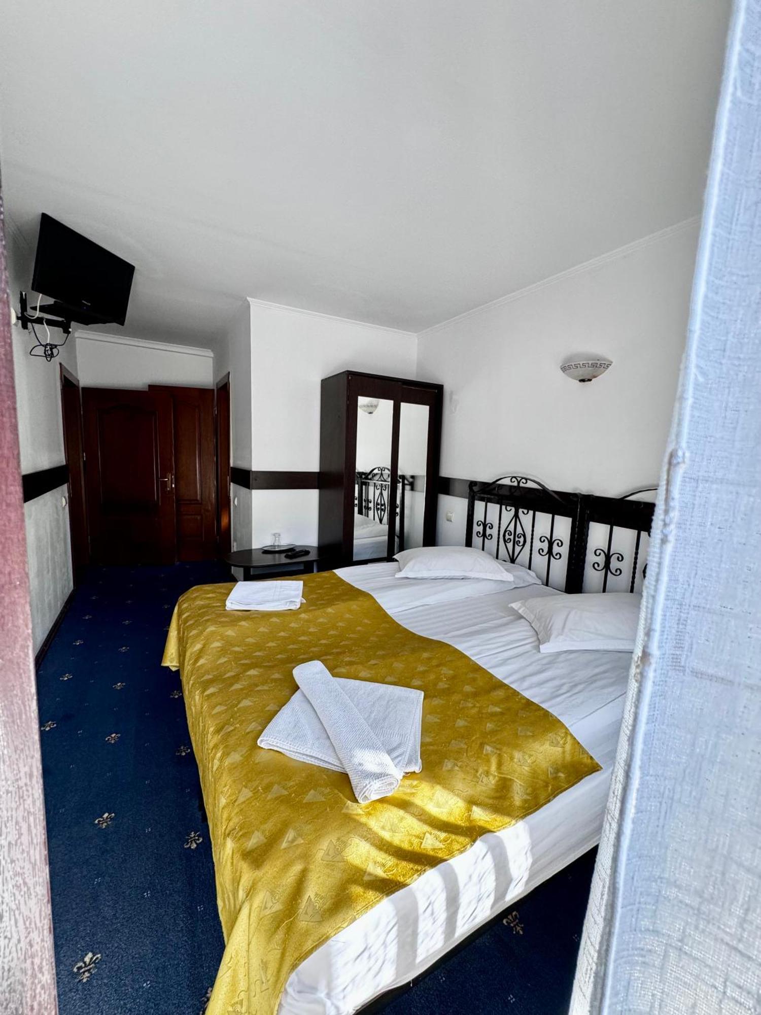 Craiasa 2 Hotel Moeciu De Sus Bagian luar foto